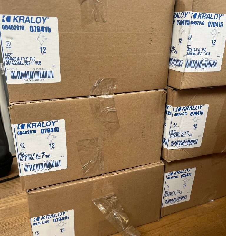 Kraloy OB402010 octagonal box