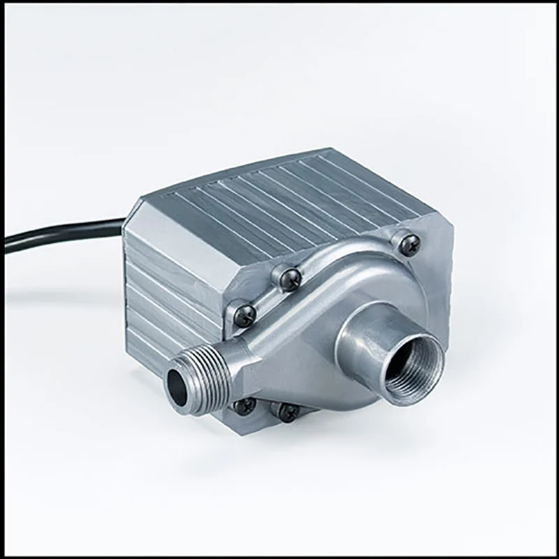 E G Danner Mfg Inc Magdrive Pond Pump - 1200 GPH (02722)
