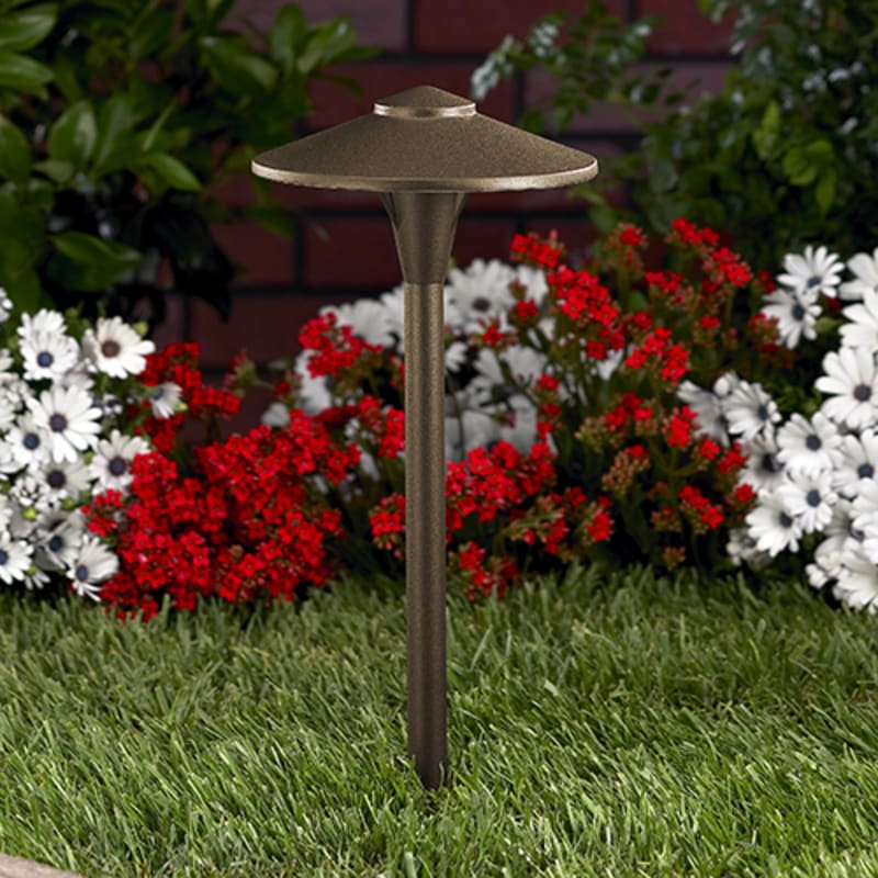 Vista Lighting 4704 2.5-watt LED Bronze Path Light (PR-4704-Z-150-W-G4)