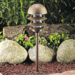 Vista Lighting 7223 2.5-watt LED Bronze Path Light (PR-7223-Z-150-W-G4)