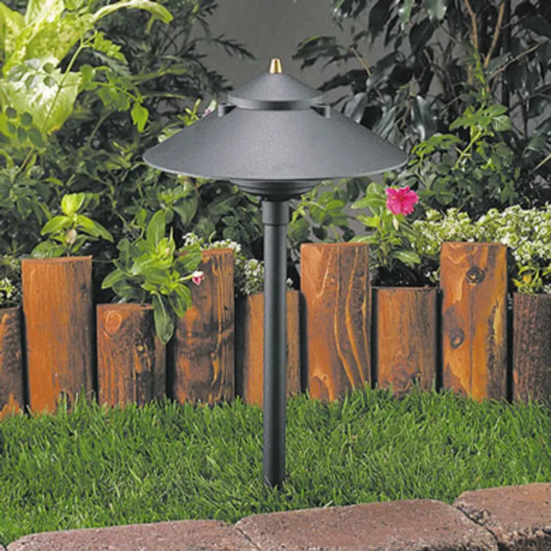 Vista Lighting 9216 2.5-watt LED Black Path Light (PR-9216-B-150-W-G4)