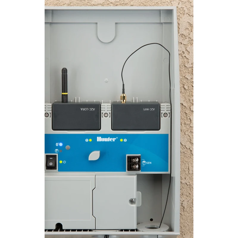 Hunter SkyCommand UCH interior with A2C-LORA and A2C-WIFI modules installed